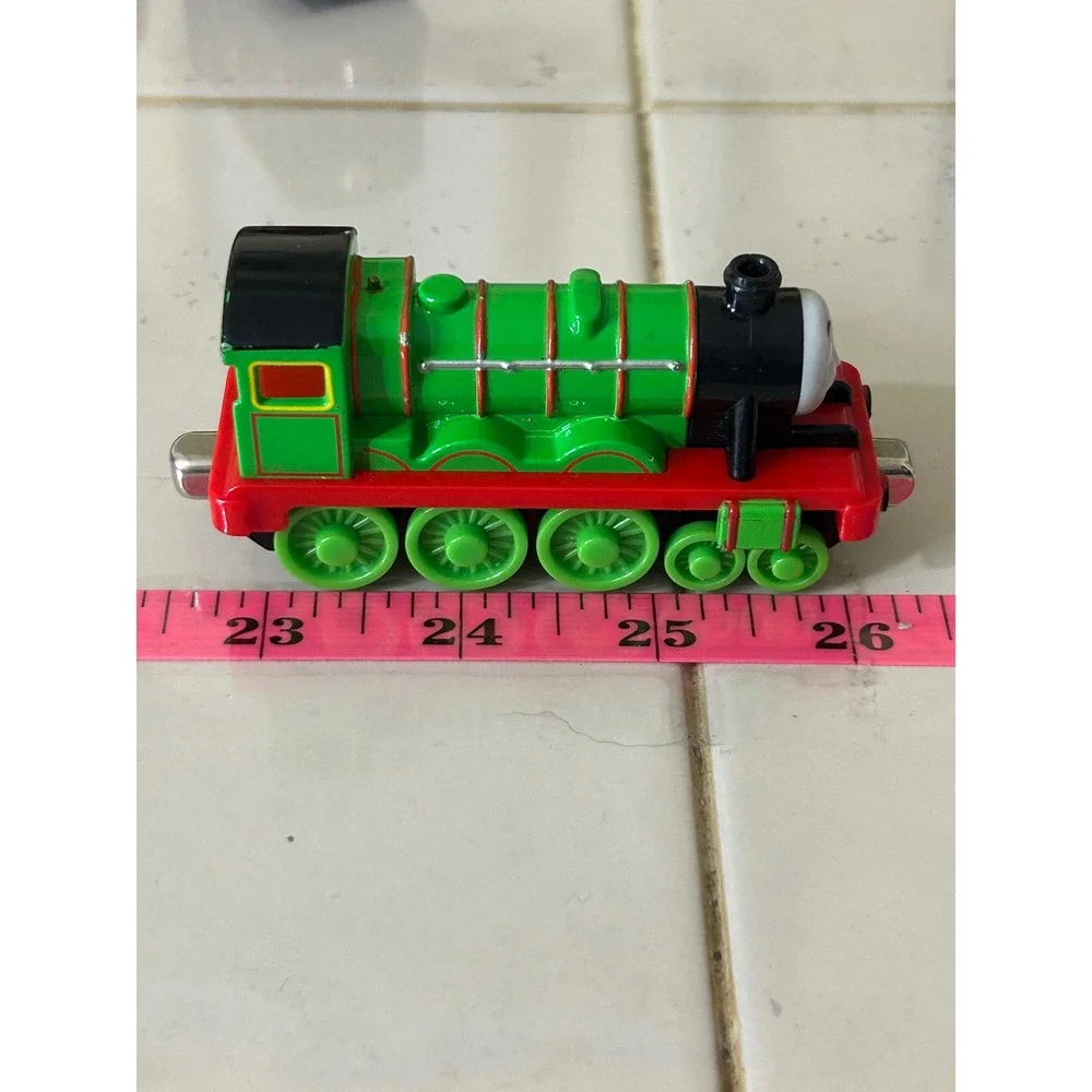 Thomas & Friends Take-n-Play Henry the Green Engine Die-Cast Metal Train 2009